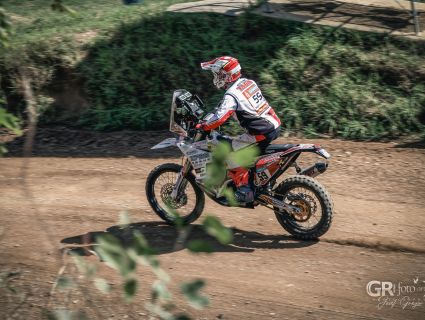 moto17.jpg