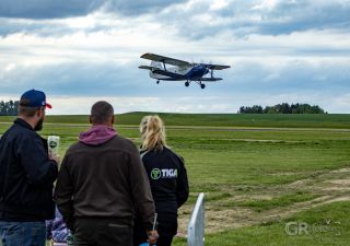 gr124-242.jpg